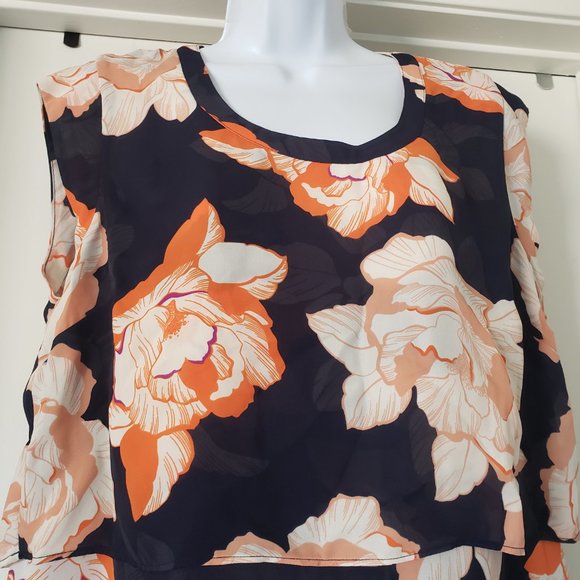 cabi Blouse Top Size M Chiffon Layer Bright Bold Floral Cap Sleeve Keyhole Back - Picture 3 of 7